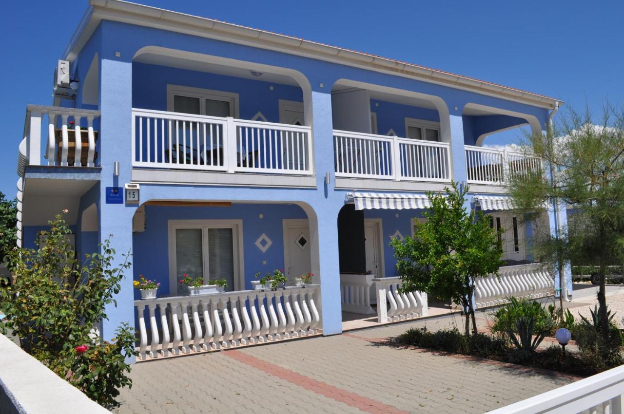 Marina Apartments Vir Exterior foto